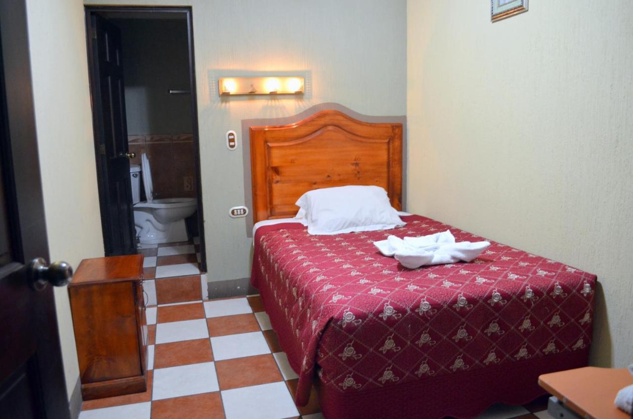 Hotel Y Restaurante Castillo De Los Altos Quetzaltenango Ngoại thất bức ảnh