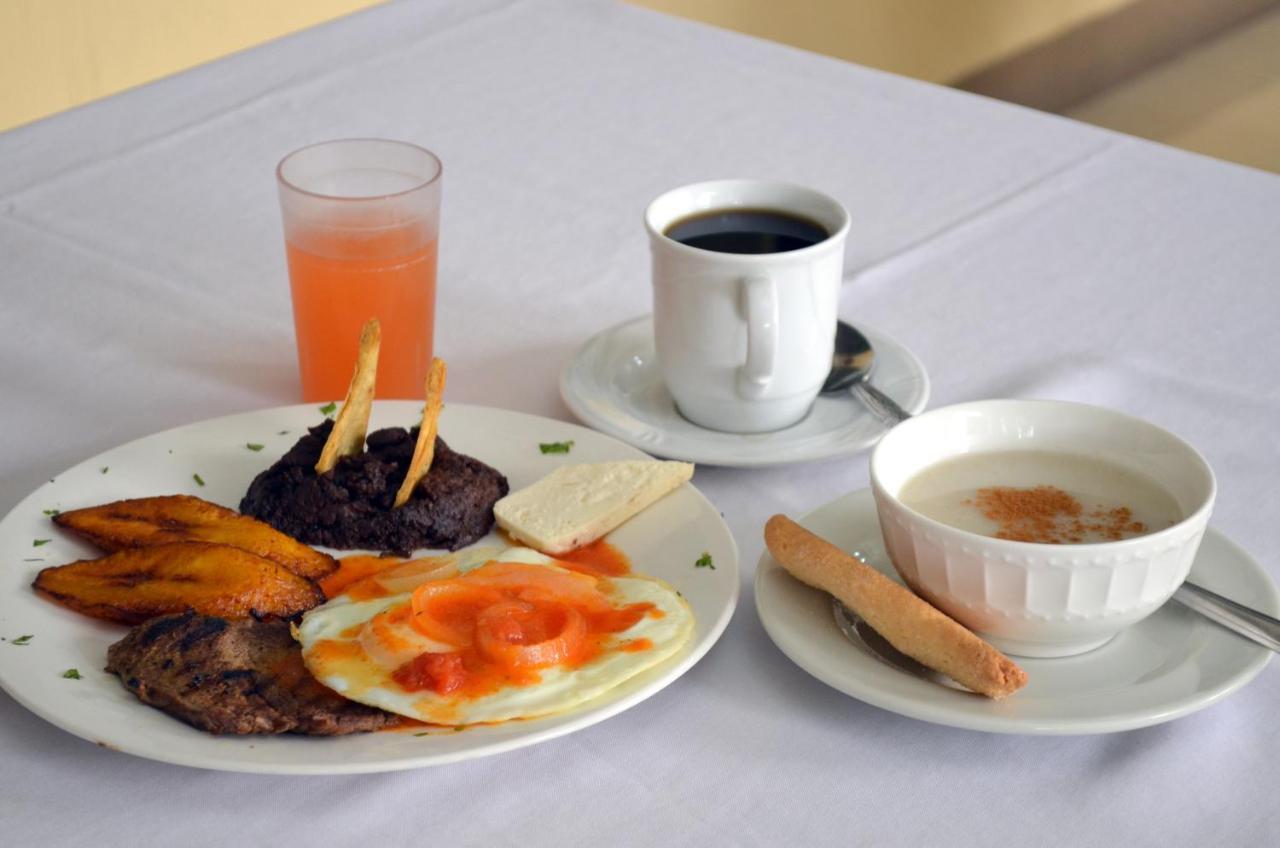 Hotel Y Restaurante Castillo De Los Altos Quetzaltenango Ngoại thất bức ảnh